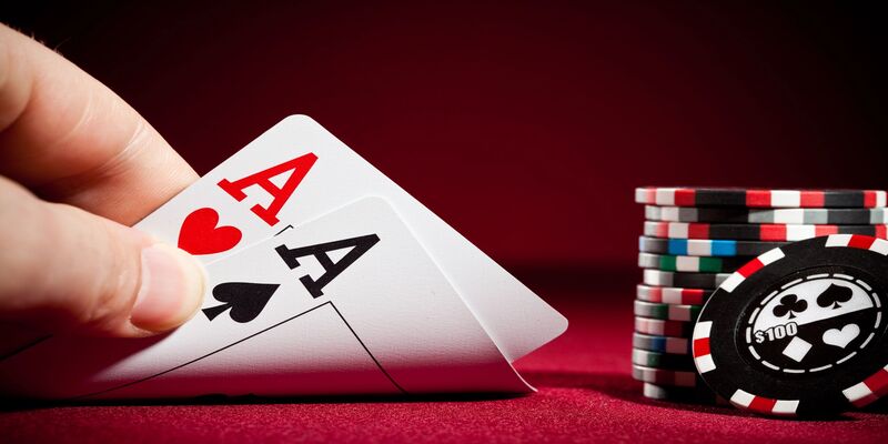 game bài poker 12BET